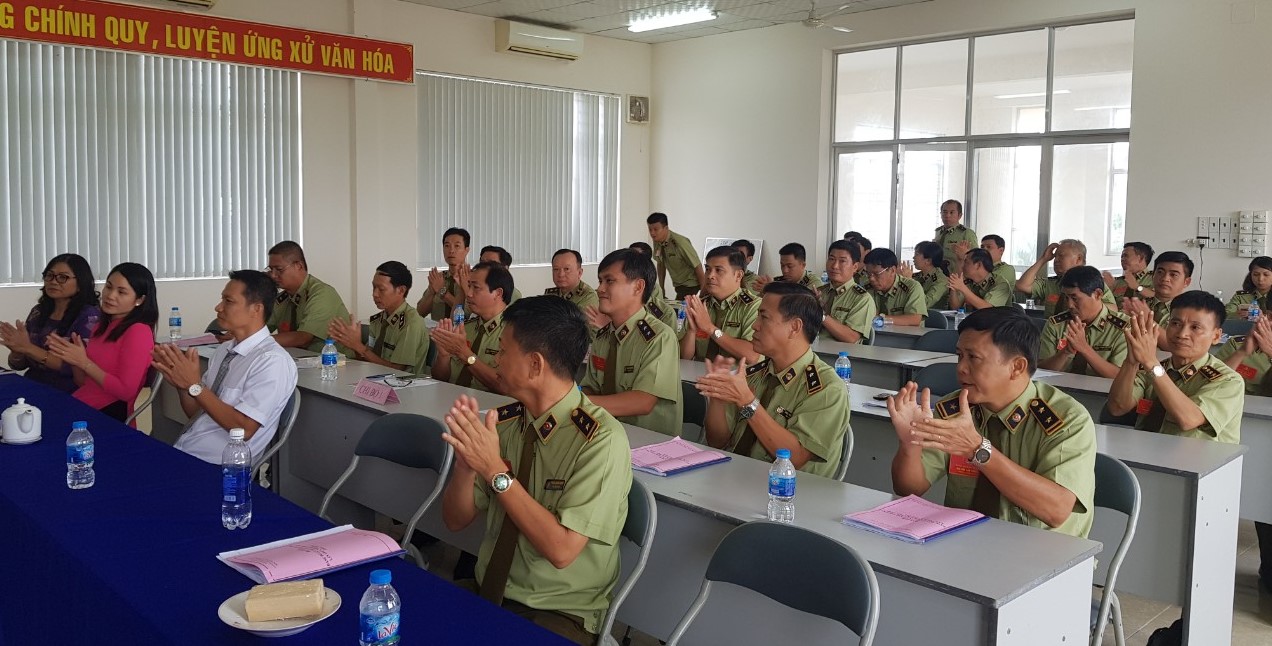 Đại biểu chúc mừng Đại hội thành công tốt đẹp